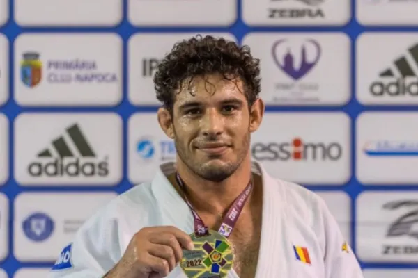 ”Asley Românul”, aur pentru România la Openul de Judo de la Roma! Cozmin Gușă: Judo-ul românesc răspunde astfel nedreptății făcute de Novak, ce-a diminuat în mod ilegal bugetul FRJudo