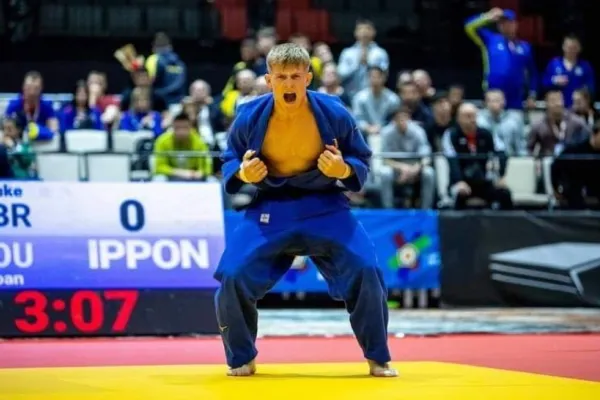 Judoka-juniori, mare victorie la Sarajevo: 4 medalii de aur, 2 de argint, 3 de bronz! Locul 2 pe națiuni!