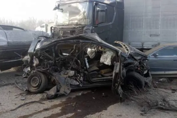 Un cadavru carbonizat, găsit printre rămășițele cumplitului accident rutier din Ungaria - FOTO