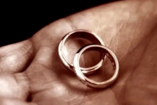 Tot mai mulți români divorțează și nu se mai căsătoresc după. Situationship-ul, preferat de tot mai multe persoane: ce presupune