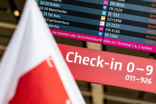 Atenționare MAE pentru românii care călătoresc în Germania: Transportul aerian, rutier, feroviar, naval, AFECTATE de greva generală