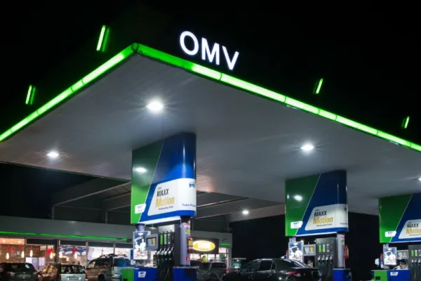 OMV, obligată să plătească TAXA de solidaritate - Legea modificată, aprobată în Parlament - De ce NU a votat AUR