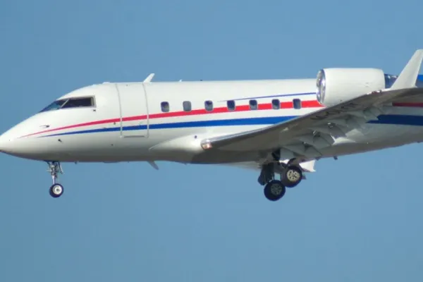 Un avion medical de urgențe a zburat de la Moscova în Germania. La bord s-ar fi aflat un personaj controversat din anturajul lui Putin