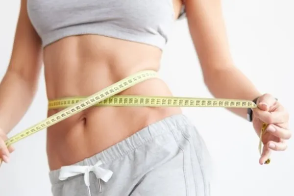 Intermitent fasting - noua dietă vedetă. Ce este și ce presupune metoda de slăbit la modă (VIDEO)