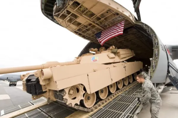 Război Ucraina. Kievul va primi mult promisele tancuri americane Ambrams, însă modelul vechi