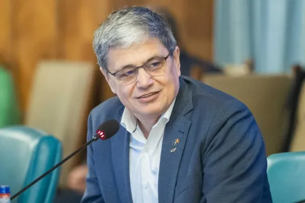 Ministrul Boloș, informații de ultimă oră la Realitatea Plus. Noi vouchere pentru populație, ce se întâmplă cu banii pentru lemnele de foc