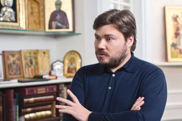 Cum a reușit un oligarh rus să finanțeze separatiștii din Ucraina păcălind sancțiunile occidentale