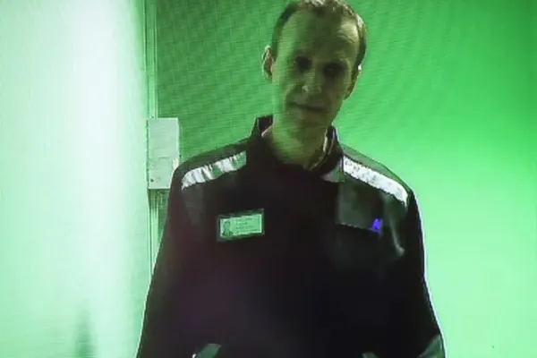 Navalnîi, victimă a unei boli misterioase, după gratii - Prima ipoteză: tentativă de otrăvire lentă a celui mai critic opozant al lui Putin