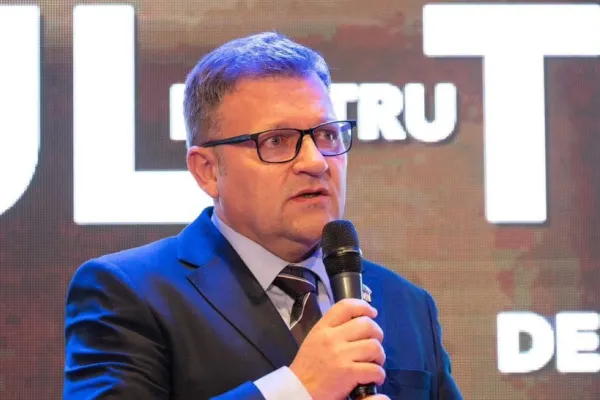 Pensiile se dau mai devreme în pragul sărbătorilor de Paşte! ANUNȚUL lui Marius Budăi