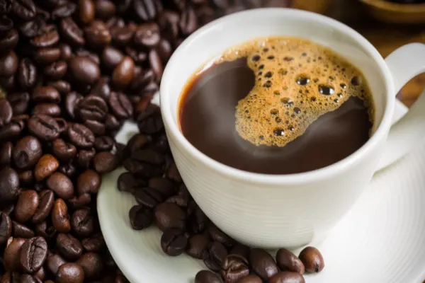 Păcatele ascunse ale cafelei: 6 greșeli de preparare care o transformă într-o amenințare pentru sănătatea ta