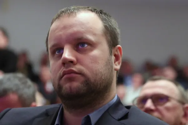 Teroristul rus care amenință cu o revoluție ce va pune capăt regimului lui Putin. "Fantoma" anului 1917 scoasă la înaintare: mesaje sumbre pe rețelele de socializare