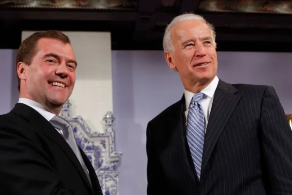 Medvedev, atac dur la Biden, după discursului despre Starea Uniunii: "Este ruşinea Statelor Unite!" Ce l-a înfuriat pe fostul număr 1 de la Kremlin