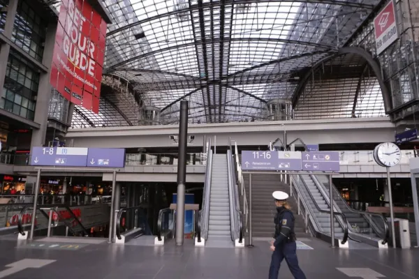 Transportul în Germania, paralizat de o grevă generală! Sindicatele pun presiune pe Guvernul de la Berlin: principalele revendicări