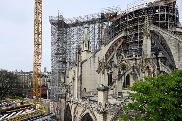 Caterdrala de la Notre Dame, restaurată până la ultimul detaliu. FOTO cu stadiul lucrărilor