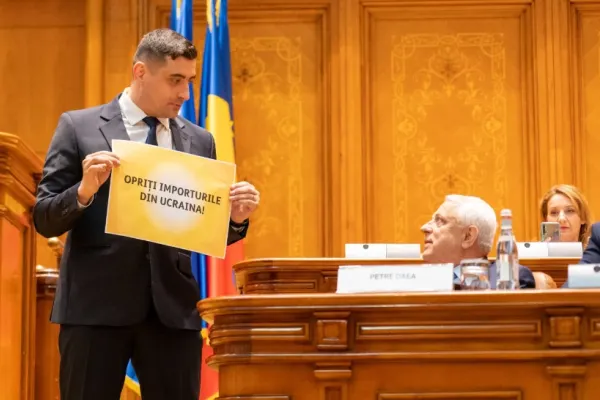 George Simion a luat foc: Anularea Congresului este o minciună. Tribunalul a anulat alegerea șefului AUR