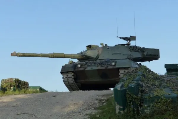 Ucraina se înarmează pe zi ce trece în fața Rusiei -  Cel puțin 100 din celebrele tancuri Leopard ajung la Kiev - VIDEO