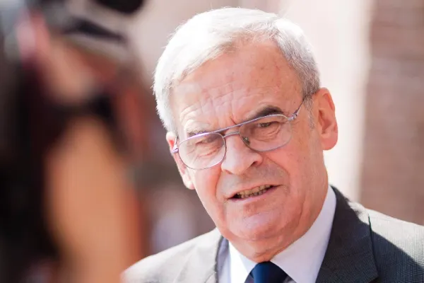 Laszlo Tokes reaprinde scânteia scandalului: Maghiarii din Transilvania, grup etnic periclitat. Ce spune despre Ciolacu, Iohannis și AUR?