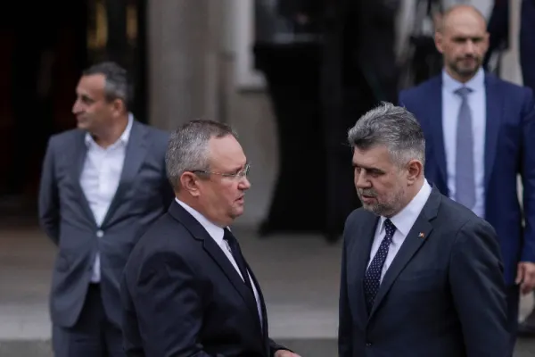 Întâlnire de urgență la Guvern! Ciucă și Ciolacu, față în față - ultimele NEGOCIERI înaintea rocadei
