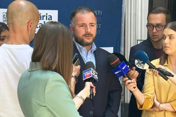 Scadal: Rareș Hopincă îi reproșează lui Nicușor Dan dezinteresul față de Sectorul 5