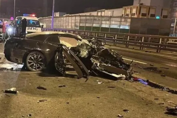 Doliu în lumea sportului - Un cunoscut fotbalist rus a murit într-un accident rutier lângă Moscova. Sportivul participa la curse ilegale
