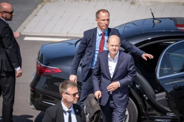 Olaf Scholz este în cădere liberă, după alegerile actuale. Germania vrea algeri anticipate