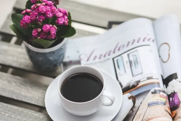 Ce condimente poți adăuga în cafeaua de dimineață. Susțin sănătatea organismului