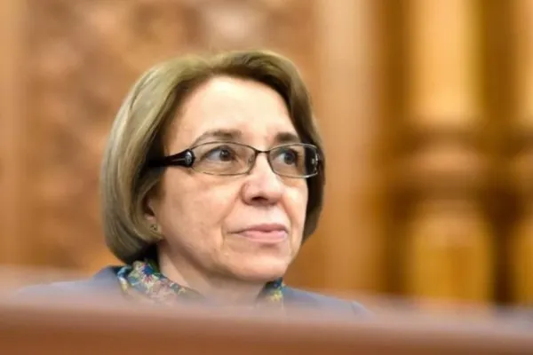 Stenograme explozive: Cum comanda Cristina Guseth, șefa unui ONG finanțat de Soroș, articole negative de presă la adresa judecătoarei Lia Savonea. Anca Alexandrescu, semnal de alarmă!