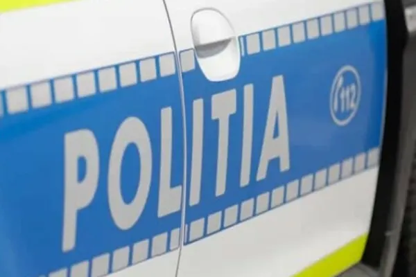 Un hoț care a spart o șaormerie, căutat de polițiști după a evadat chiar de sub nasul lor - Oamenii legii sunt acum anchetați de superiorii lor