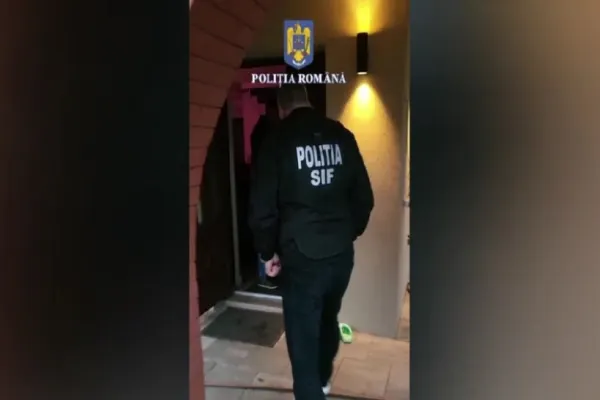 7 escroci arestați pentru țepe cu mașini și înscenare de accidente. Schema sofisticată, descoperită de polițiști