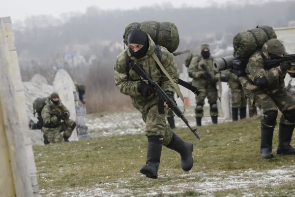 Sabotorii ruși care luptă de partea Ucrainei au început o invazie în Belgorod.  Kremlinul a instituit alerta antitero împotriva lor