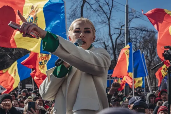 Marina Tauber, pionul lui Șor și organizatorul principal al protestelor de la Chișinău, a fost REȚINUTĂ