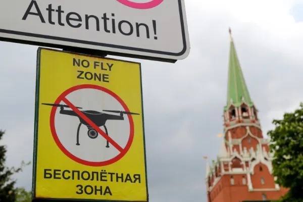 Moscova, atacată cu drone kamikaze. Multiple explozii raportate în diferite zone ale capitalei Rusiei