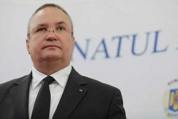Nicolae Ciucă, premiu pentru atitudine patriotică autentică și sprijinirea valorilor creștine