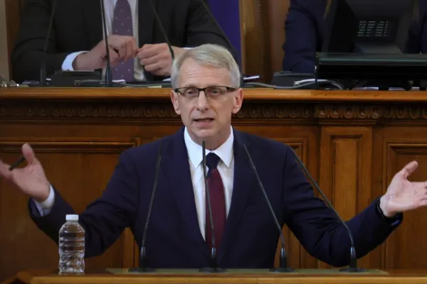Schimbare crucială la Sofia. Cine este savantul care a ajuns să conducă guvernul Bulgariei
