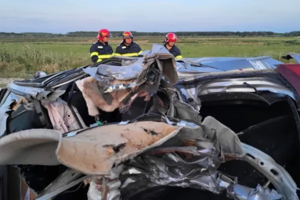 Accident violent în Giurgiu: 2 persoane au murit după ce mașina în care se aflau s-a răsturnat - Tulburător cine erau victimele