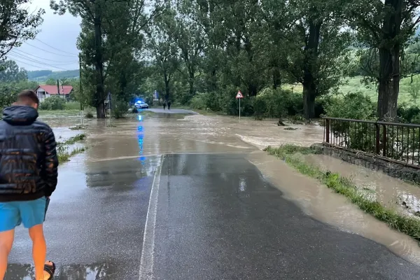 Ciolacu: „Oamenii afectaţi de inundaţiile din ultimele zile vor fi ajutaţi de Guvern”