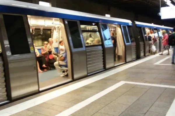 Ajunge sau nu metroul în adminstrarea Primăriei București? Ce spune Nicușor Dan, ce ofertă face Grindeanu