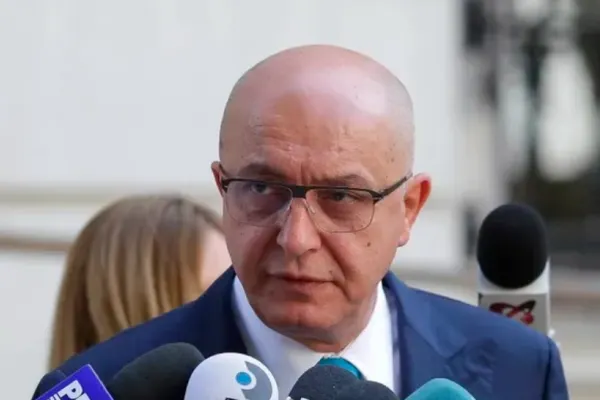 Puiu Popoviciu a reușit să obțină anularea în instanță a două Hotărâri de Guvern - Ce șanse are magnatul fugar să scape de urmărirea penală