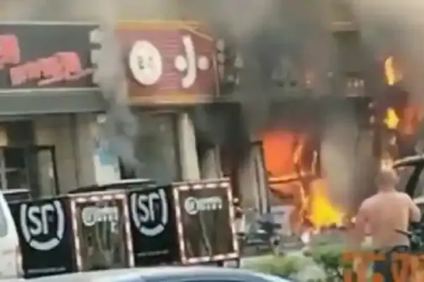 Explozie devastatoare într-un restaurant - Cel puțin 31 de persoane au murit