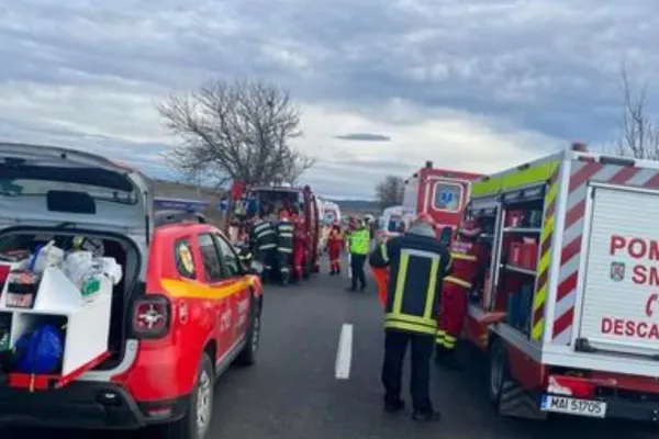Accident foarte grav în Sibiu: 3 victime, inclusiv un bebeluș de o lună, transportate urgent la spital - Ce greșeală a făcut șoferul