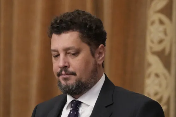 AUR cere demisia ministrului de Externe Luminița Odobescu: „A semnat o declarație pe ascuns”