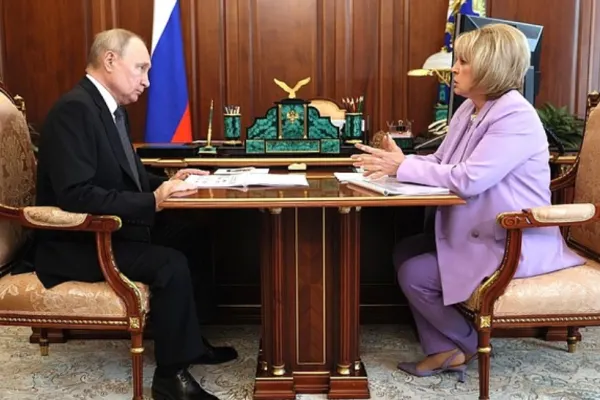 Efectul Prigojin | Oficialii ruși încep să-i spună în față lui Putin că situația din Ucraina este gravă