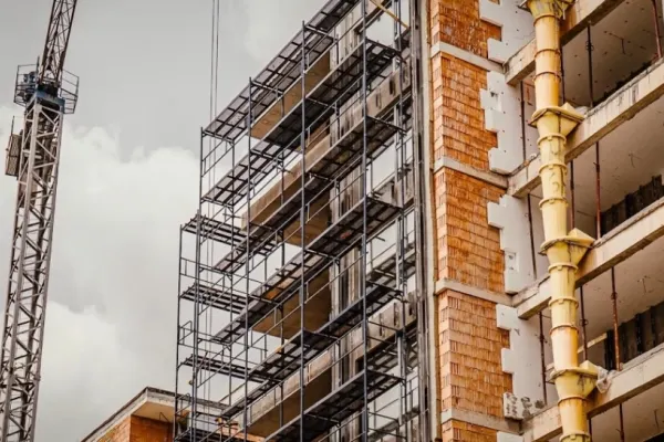 Mafia grupului de la Cluj a fost prinsă în fapt - TUN imobiliar de milioane de euro: penthouse-uri în loc de apartamente
