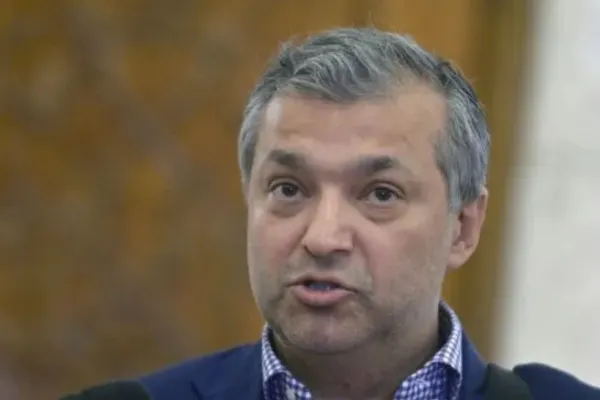 Bobby Păunescu, dezvăluiri incendiare despre dosarul Dan Andronic EVZ-Capital: ce jocuri murdare face "omul lui Coldea"? Obsesia SISTEMULUI pentru Realitatea - cine a vrut "să potolească" TELEVIZIUNEA POPORULUI?