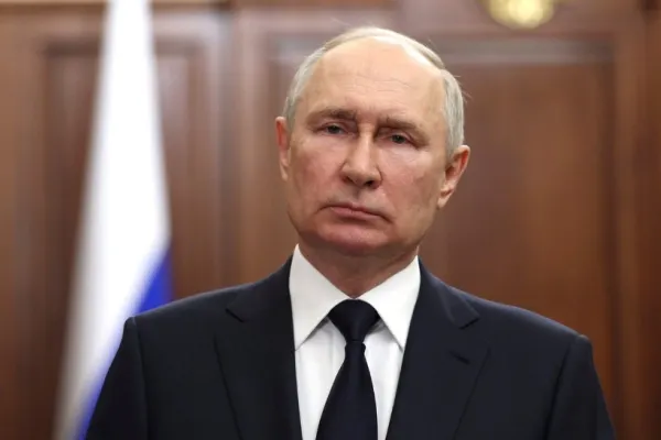 Furie fără margini la Kremlin, după ce Vladimir Putin și-a văzut podul distrus. „Țarul” amenință cu dezlănțuirea iadului pe pământ