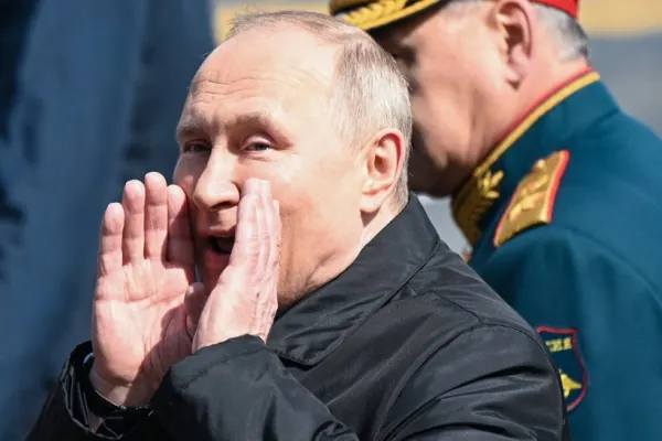 Putin face ce știe el cel mai bine: mai elimină un adversar incomod în cursa pentru Kremlin
