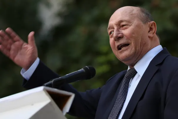 Probleme grave de sănătate pentru Traian Băsescu. Fostul președinte a fost internat de urgență la Spitalul Militar