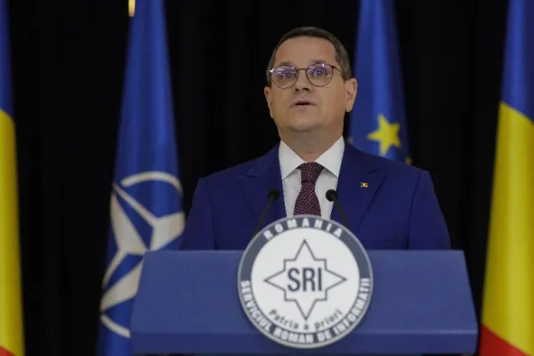 Crin Antonescu, despre o eventuală candidatură a lui Eduard Hellvig la prezidențiale: Este un om inteligent și tânăr