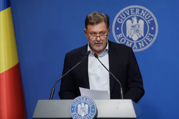 Ministerul Sănătății vrea să interzică anumite alimente nocive în școli. Ce produse sunt pe listă