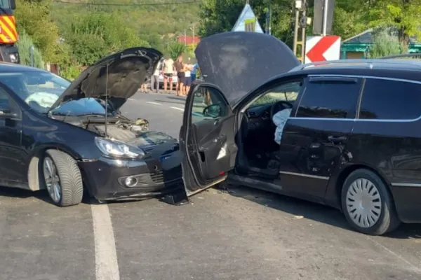 Accident cu 8 victime, la Galați! Toți răniții, printre care și 4 copii, au ajuns la spital
